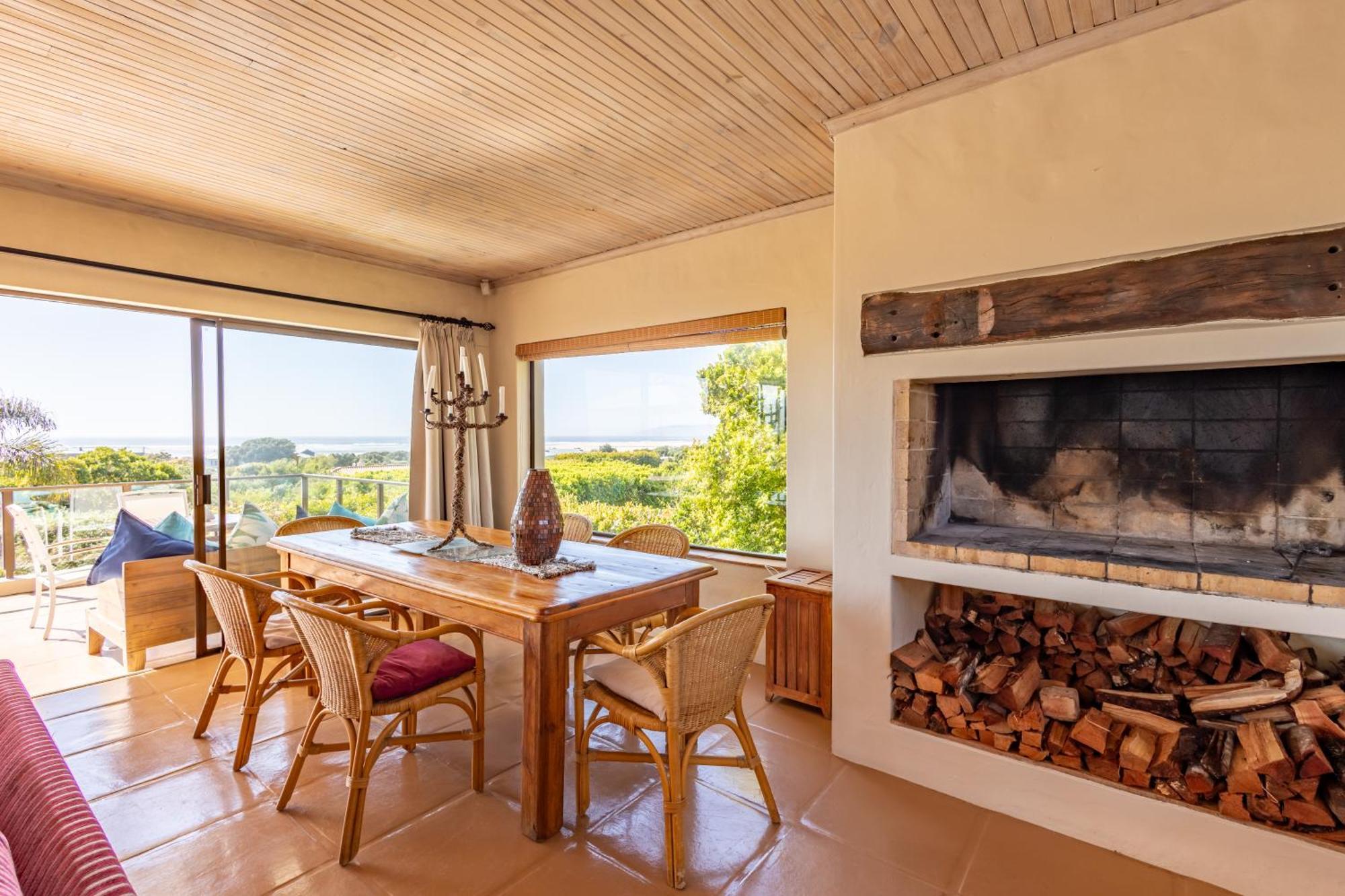 Tidal Retreat Hotel Plettenberg Bay Exterior photo